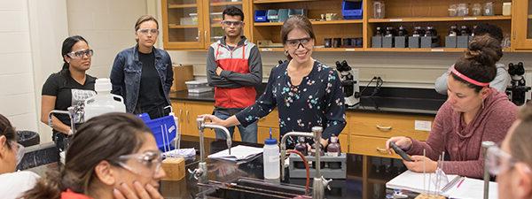 Students in science lab